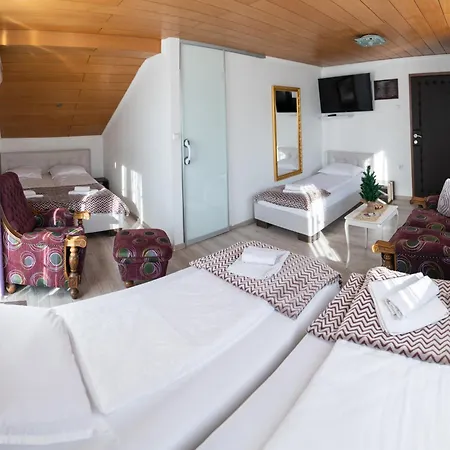 Ciro Guest House-free Parking Affittacamere