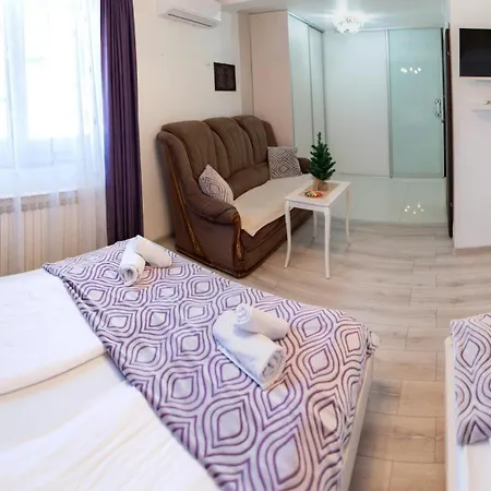 Ciro Guest House-free Parking 3*