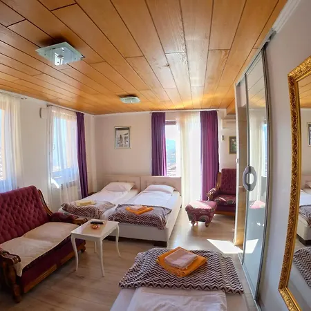 Ciro Hotel - Free Parking Sarajevo