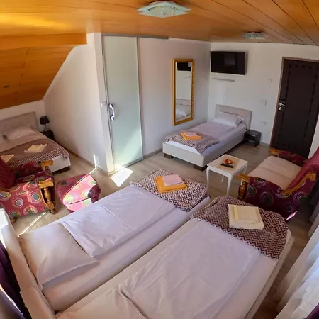 Affittacamere Ciro Guest House-free Parking