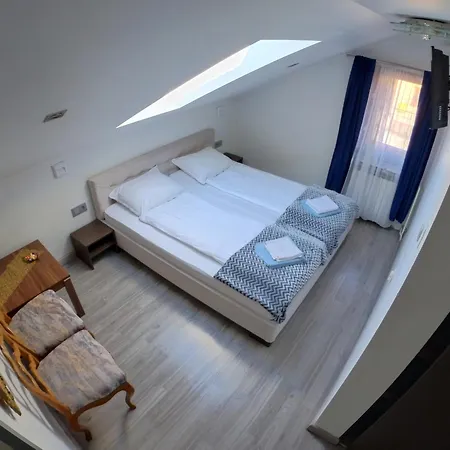 Affittacamere Ciro Guest House-free Parking 3*
