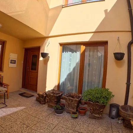 Affittacamere Ciro Guest House-free Parking