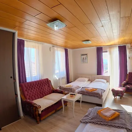 Affittacamere Ciro Guest House-free Parking