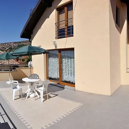 Affittacamere Ciro Guest House-free Parking