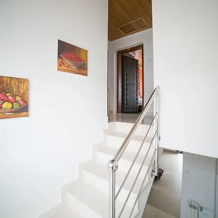 Ciro Guest House-free Parking Affittacamere