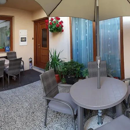 Ciro Guest House-free Parking Affittacamere