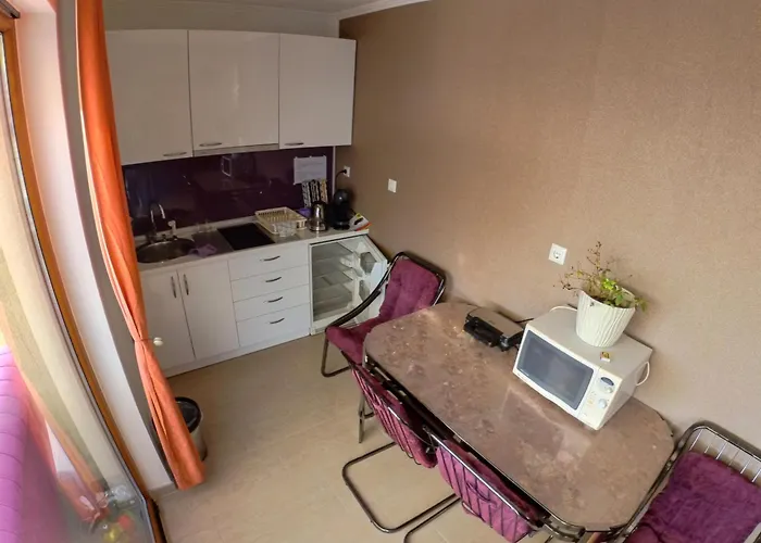 Ciro Hotel - Free Parking 4*