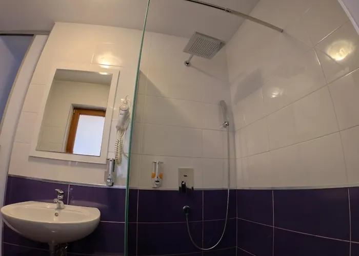 Ciro Hotel - Free Parking